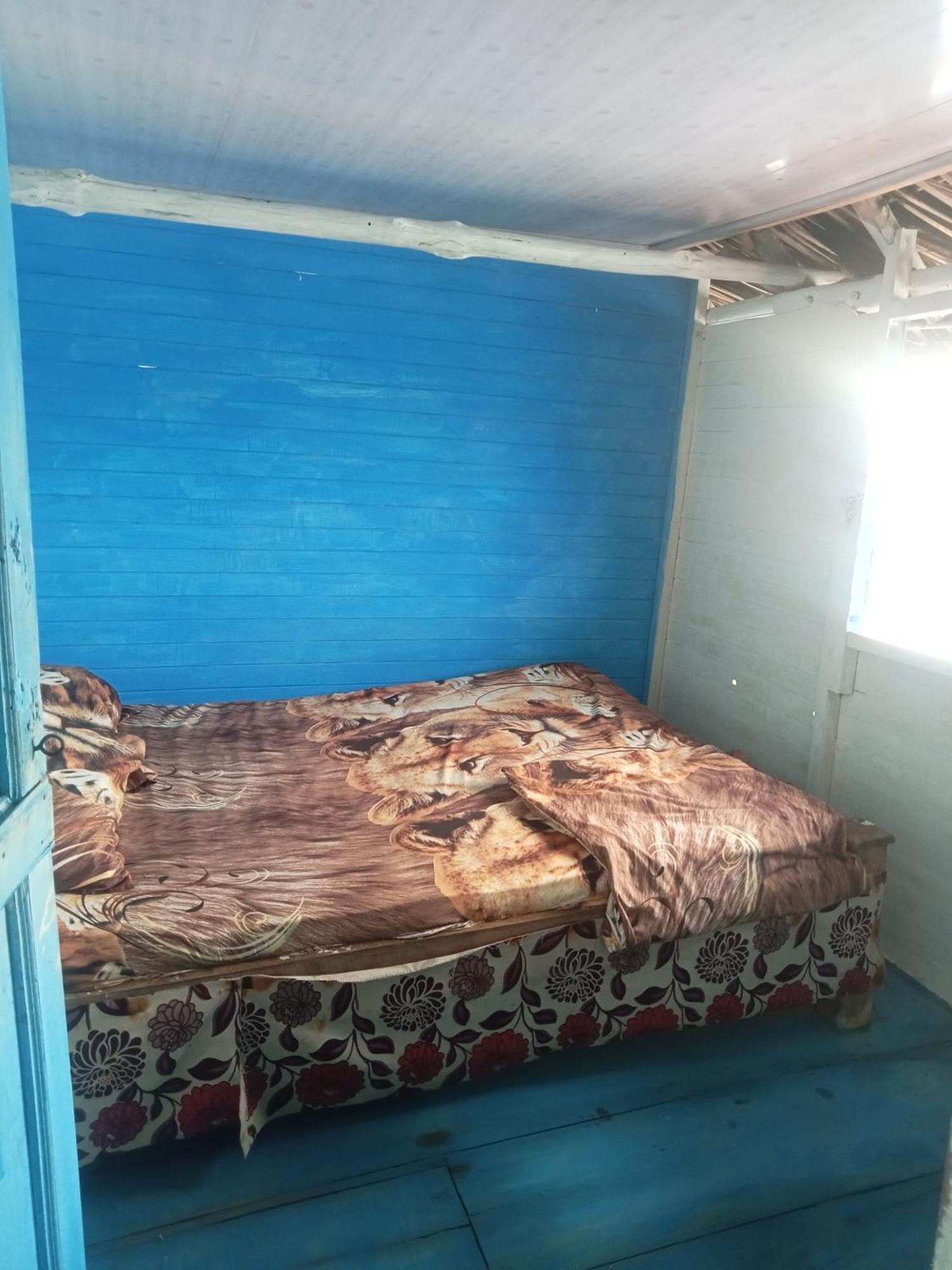 Hostal פלאיה בלנקה מראה חיצוני תמונה
